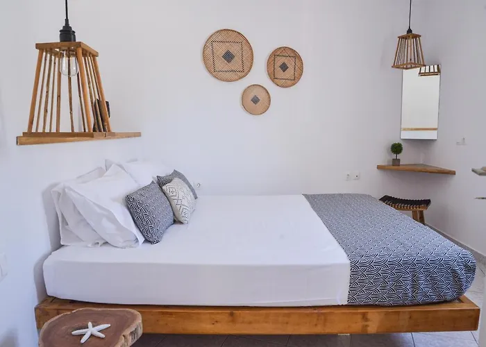Niki Rooms
